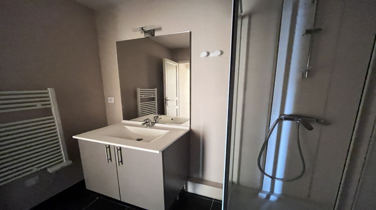 Ma-Cabane - Vente Appartement Nîmes, 53 m²