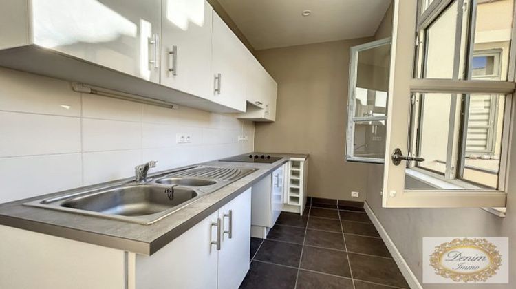 Ma-Cabane - Vente Appartement Nîmes, 55 m²