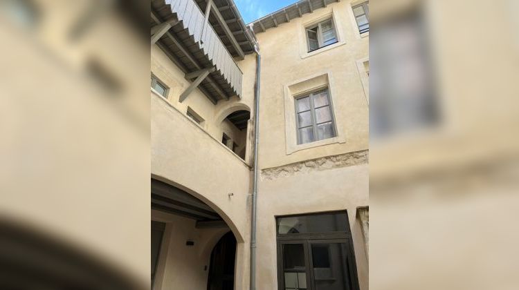 Ma-Cabane - Vente Appartement Nîmes, 205 m²