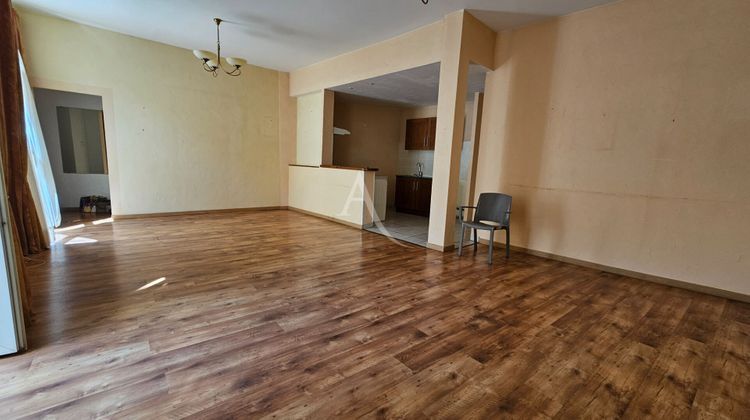 Ma-Cabane - Vente Appartement NIMES, 77 m²