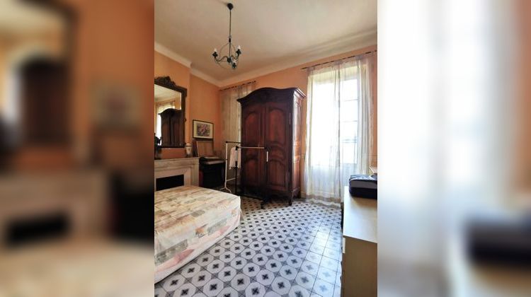 Ma-Cabane - Vente Appartement Nîmes, 215 m²