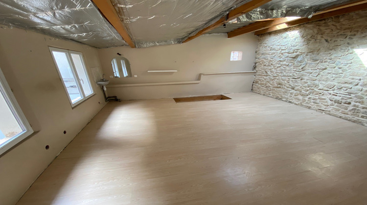 Ma-Cabane - Vente Appartement Nîmes, 44 m²