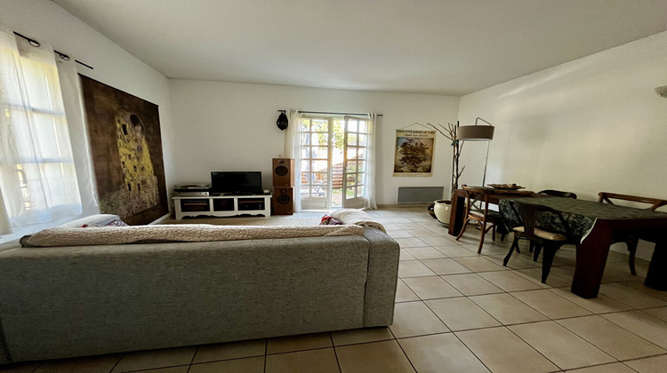 Ma-Cabane - Vente Appartement NIMES, 53 m²