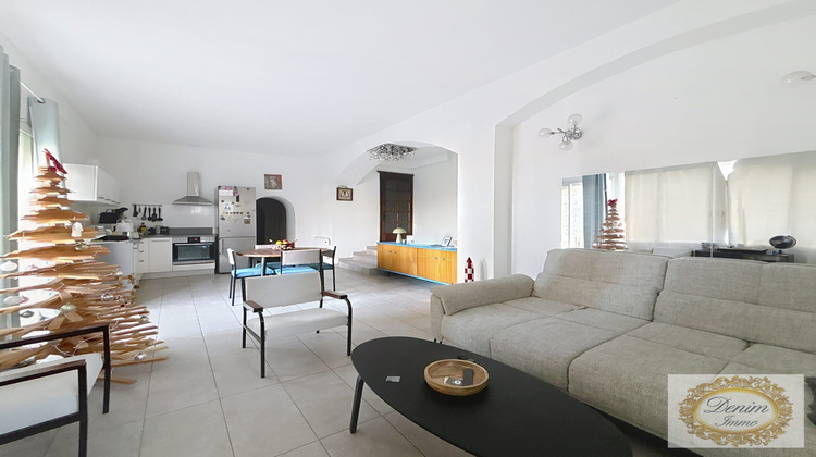 Ma-Cabane - Vente Appartement Nîmes, 95 m²