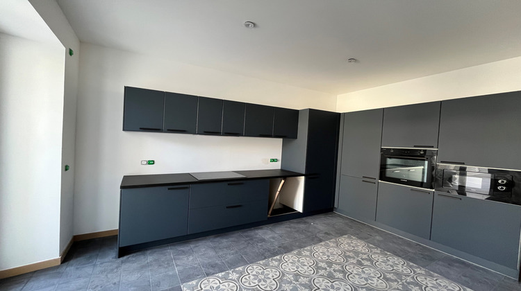 Ma-Cabane - Vente Appartement Nîmes, 168 m²