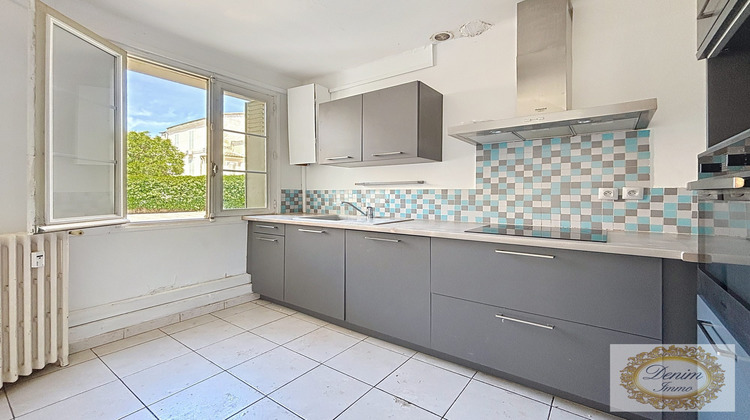 Ma-Cabane - Vente Appartement Nîmes, 90 m²