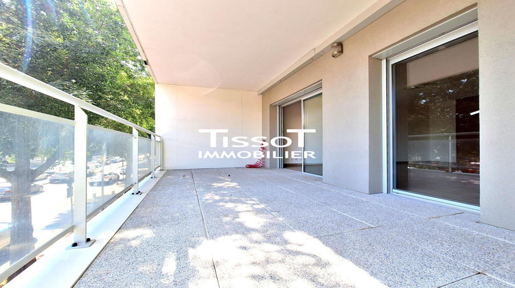 Ma-Cabane - Vente Appartement Nîmes, 63 m²