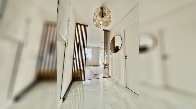 Ma-Cabane - Vente Appartement Nîmes, 64 m²