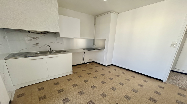 Ma-Cabane - Vente Appartement Nîmes, 64 m²