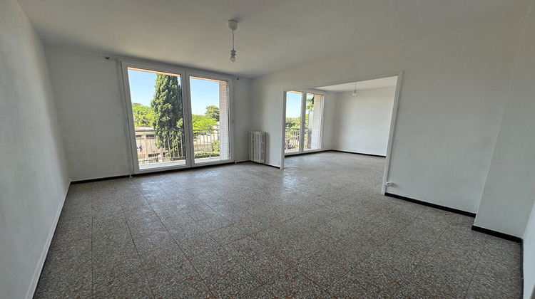Ma-Cabane - Vente Appartement NIMES, 65 m²