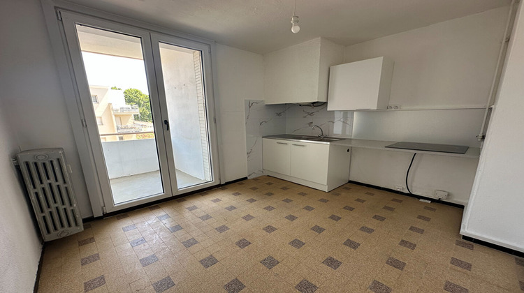Ma-Cabane - Vente Appartement NIMES, 65 m²