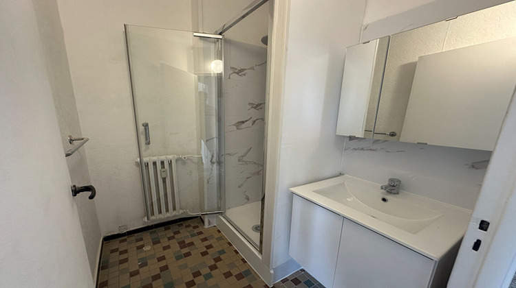 Ma-Cabane - Vente Appartement NIMES, 65 m²