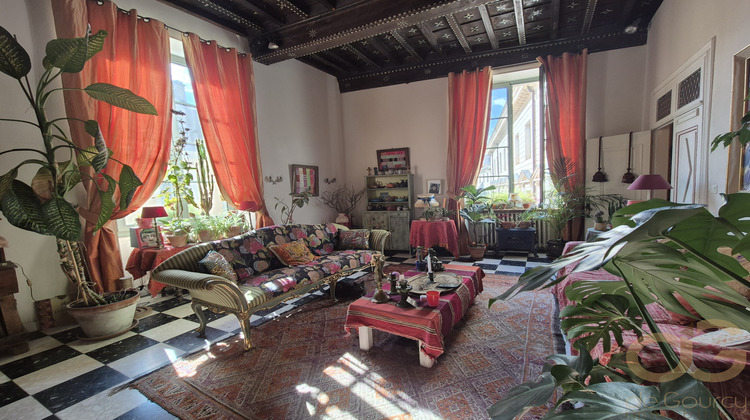 Ma-Cabane - Vente Appartement Nîmes, 135 m²