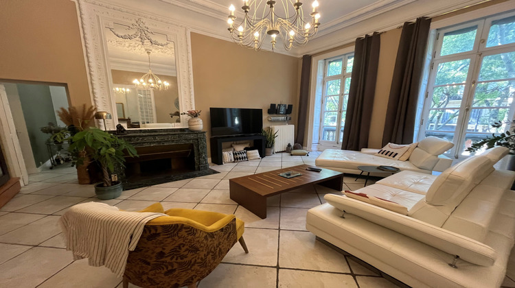 Ma-Cabane - Vente Appartement Nîmes, 140 m²