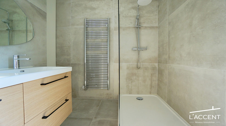 Ma-Cabane - Vente Appartement Nîmes, 122 m²