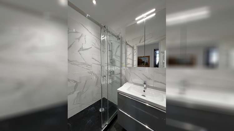 Ma-Cabane - Vente Appartement Nîmes, 70 m²