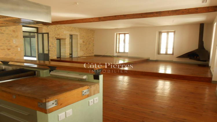 Ma-Cabane - Vente Appartement Nîmes, 200 m²