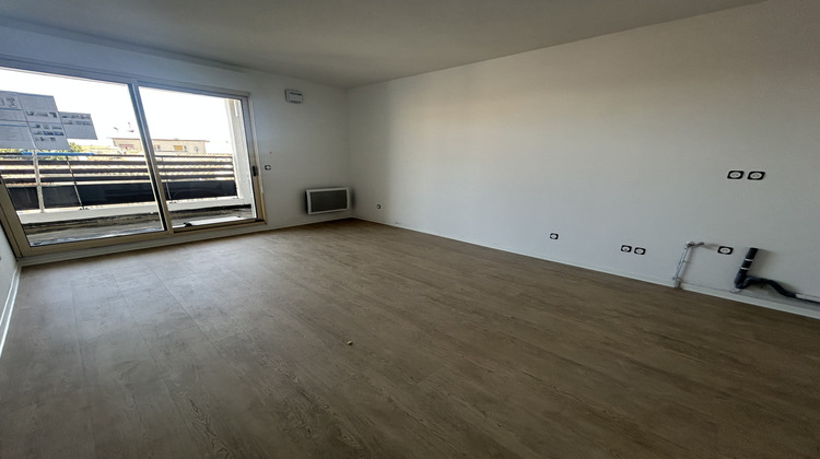 Ma-Cabane - Vente Appartement Nîmes, 61 m²