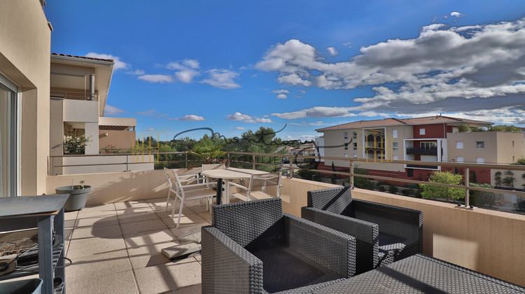 Ma-Cabane - Vente Appartement Nîmes, 63 m²