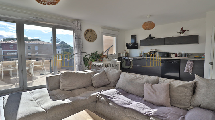 Ma-Cabane - Vente Appartement Nîmes, 63 m²