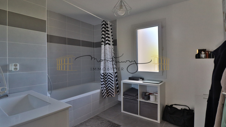 Ma-Cabane - Vente Appartement Nîmes, 63 m²