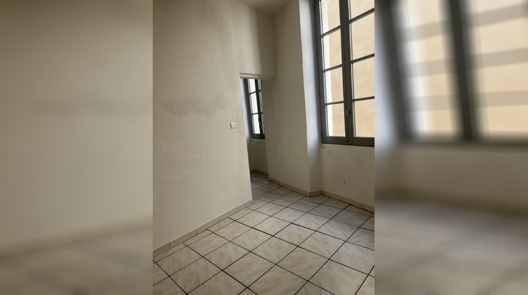 Ma-Cabane - Vente Appartement Nîmes, 54 m²