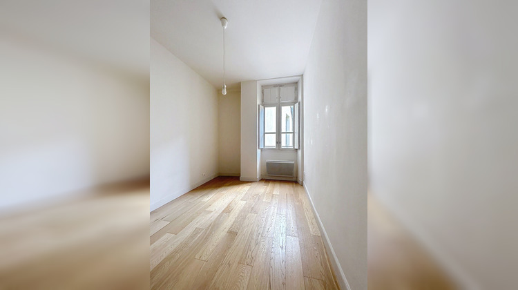 Ma-Cabane - Vente Appartement NIMES, 75 m²