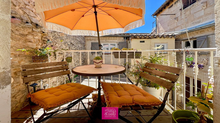 Ma-Cabane - Vente Appartement NIMES, 100 m²