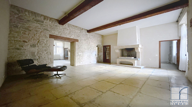 Ma-Cabane - Vente Appartement NIMES, 134 m²