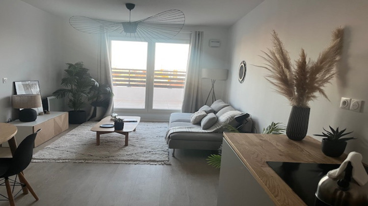 Ma-Cabane - Vente Appartement Nîmes, 73 m²