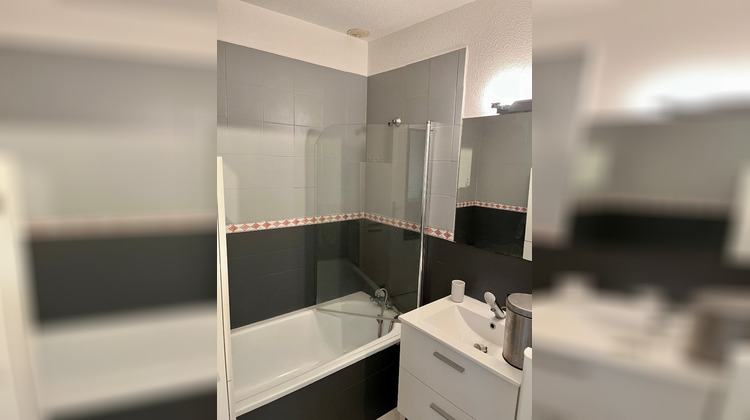 Ma-Cabane - Vente Appartement NIMES, 38 m²