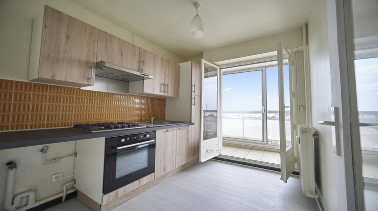 Ma-Cabane - Vente Appartement NIMES, 70 m²