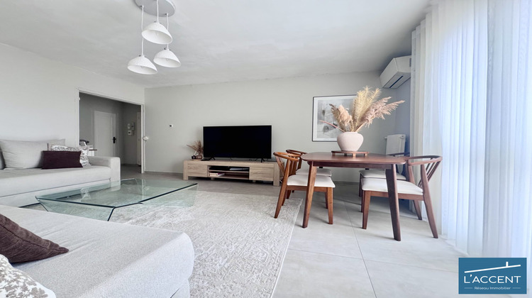 Ma-Cabane - Vente Appartement Nîmes, 81 m²