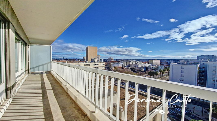 Ma-Cabane - Vente Appartement NIMES, 70 m²