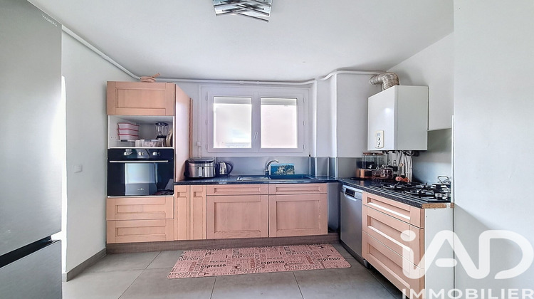 Ma-Cabane - Vente Appartement Nîmes, 57 m²