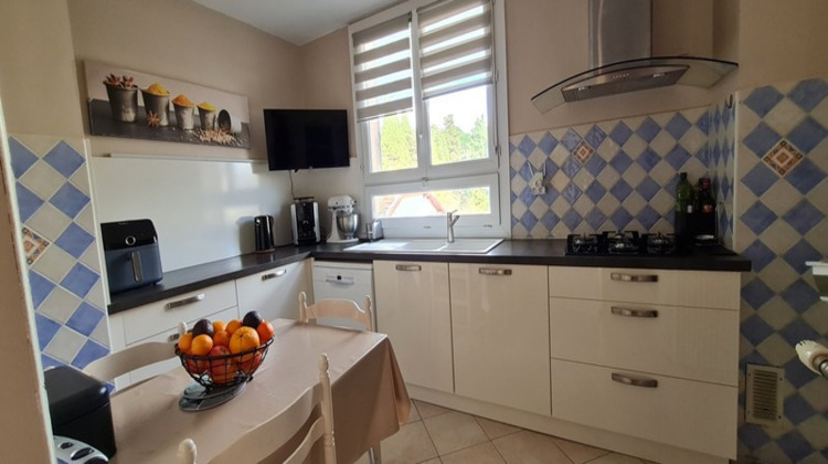Ma-Cabane - Vente Appartement NIMES, 84 m²
