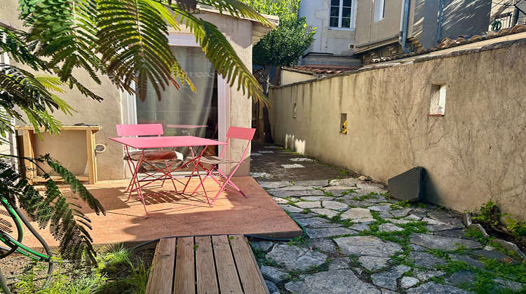 Ma-Cabane - Vente Appartement NIMES, 76 m²