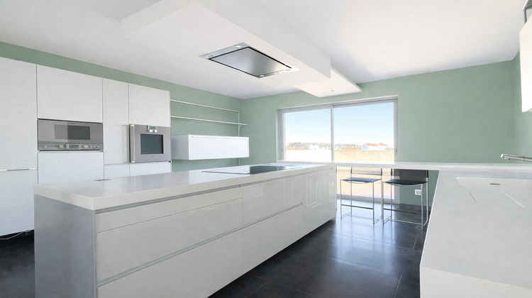 Ma-Cabane - Vente Appartement Nîmes, 215 m²