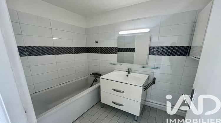 Ma-Cabane - Vente Appartement Nîmes, 46 m²