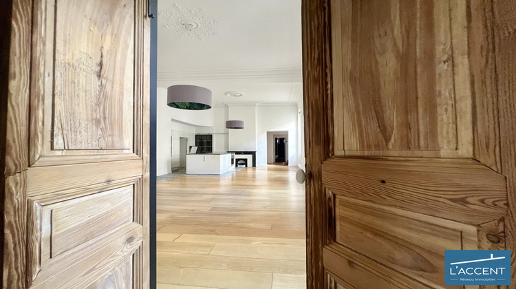 Ma-Cabane - Vente Appartement Nîmes, 128 m²