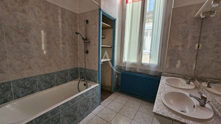 Ma-Cabane - Vente Appartement NIMES, 98 m²