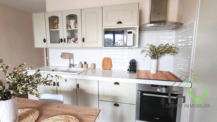 Ma-Cabane - Vente Appartement Nîmes, 61 m²