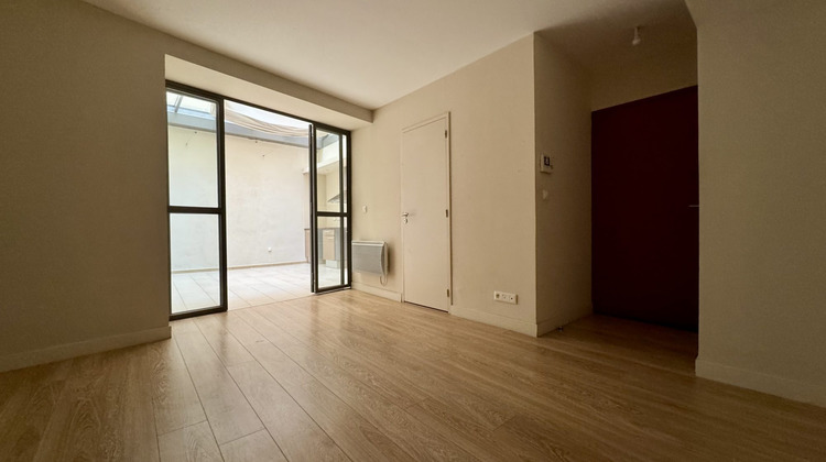 Ma-Cabane - Vente Appartement Nîmes, 37 m²