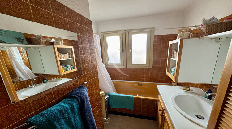 Ma-Cabane - Vente Appartement NIMES, 77 m²