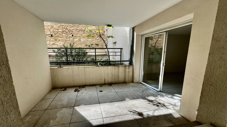 Ma-Cabane - Vente Appartement NIMES, 40 m²