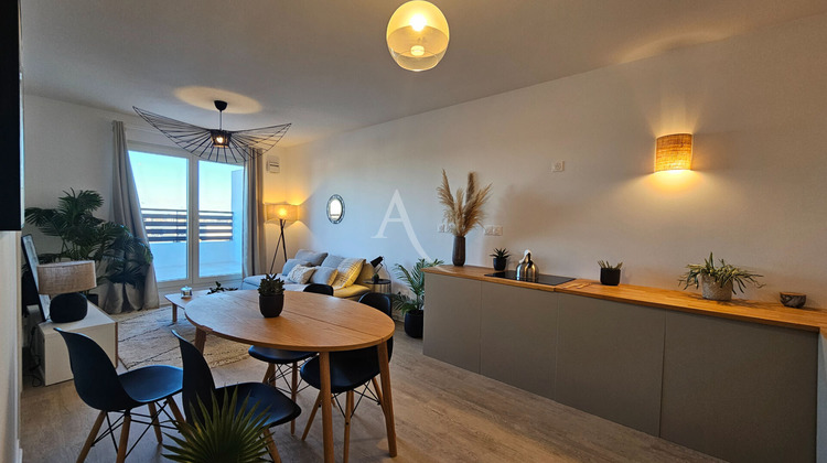 Ma-Cabane - Vente Appartement NIMES, 73 m²