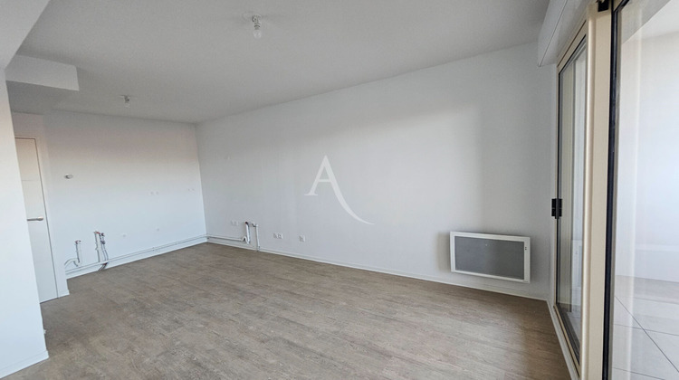 Ma-Cabane - Vente Appartement NIMES, 60 m²