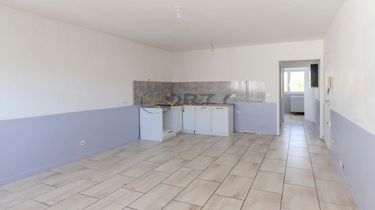 Ma-Cabane - Vente Appartement Nîmes, 40 m²