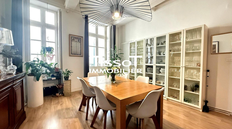 Ma-Cabane - Vente Appartement Nîmes, 127 m²