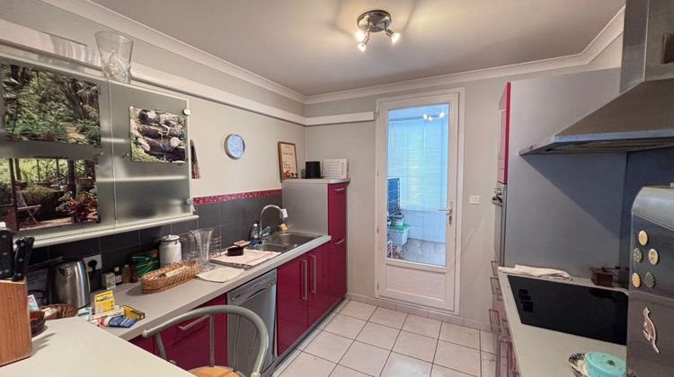 Ma-Cabane - Vente Appartement NIMES, 60 m²